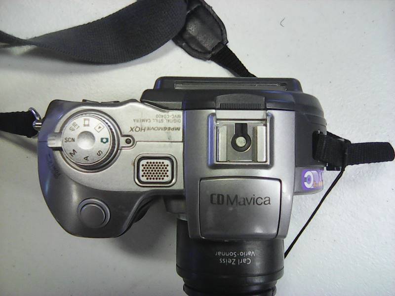 Sony CD Mavica Digital CameraVideo CD Recordable wCarl Zeiss Lens