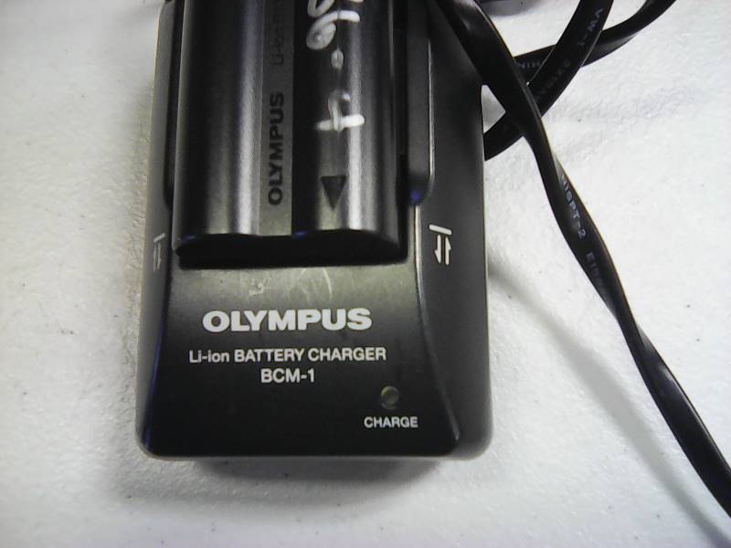 Olympus Charger & Battery