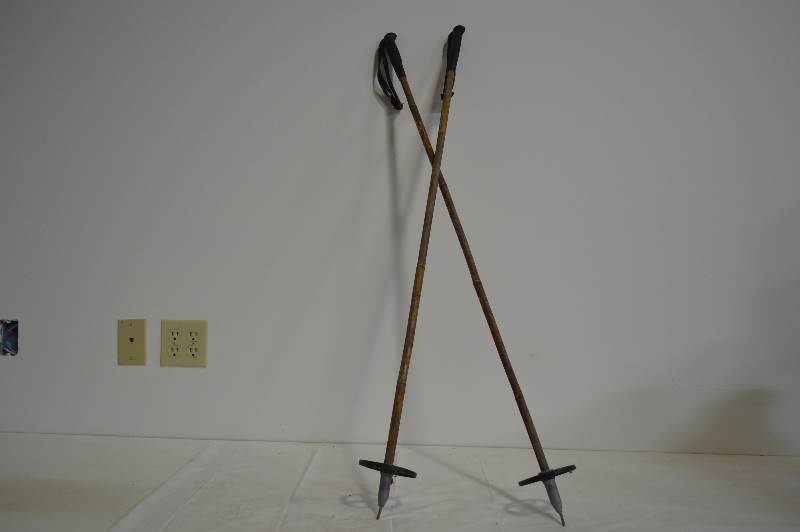 lot 34 image: Bamboo ski poles