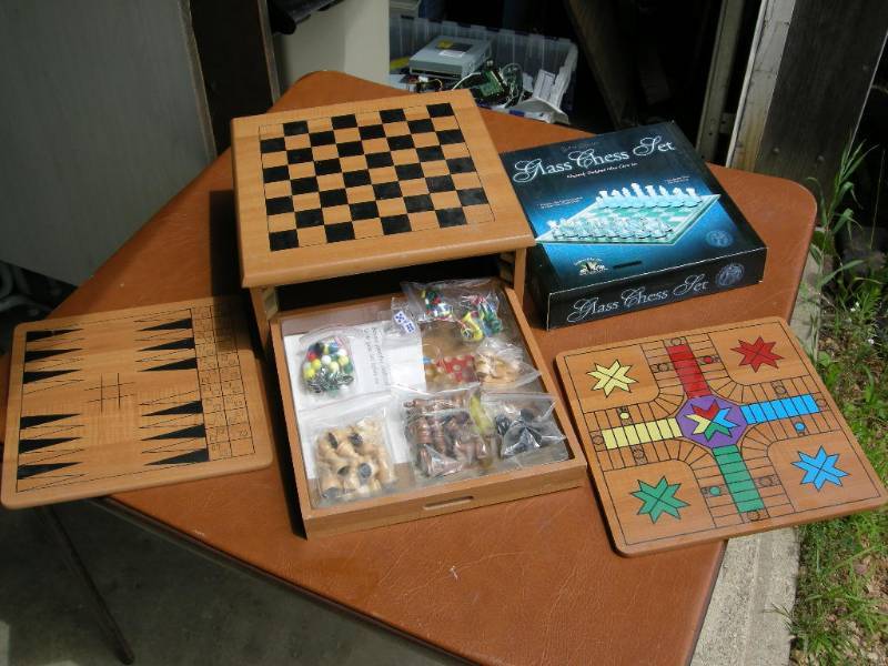 lot 79 image: Game Sets