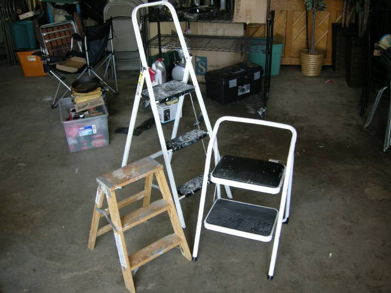 lot 94 image: 3 Step Ladders