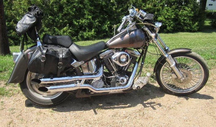 lot 1 image: Custom Harley Davidson Soft Tail Motorcycle