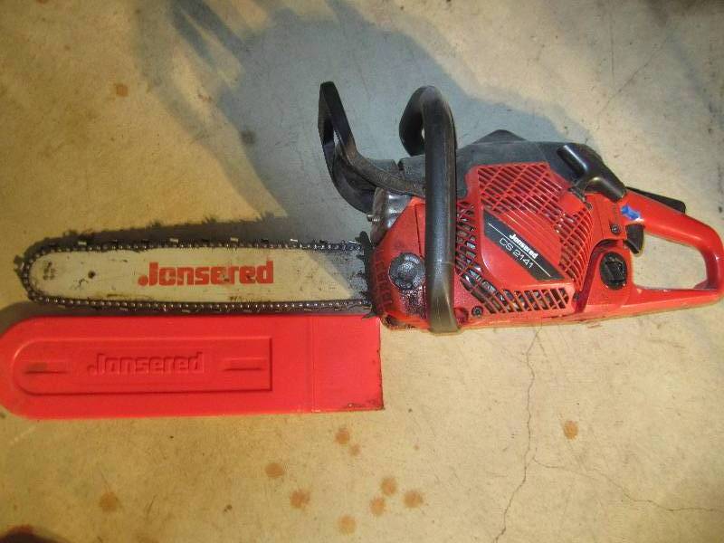 lot 84 image: Jonsred chain saw...