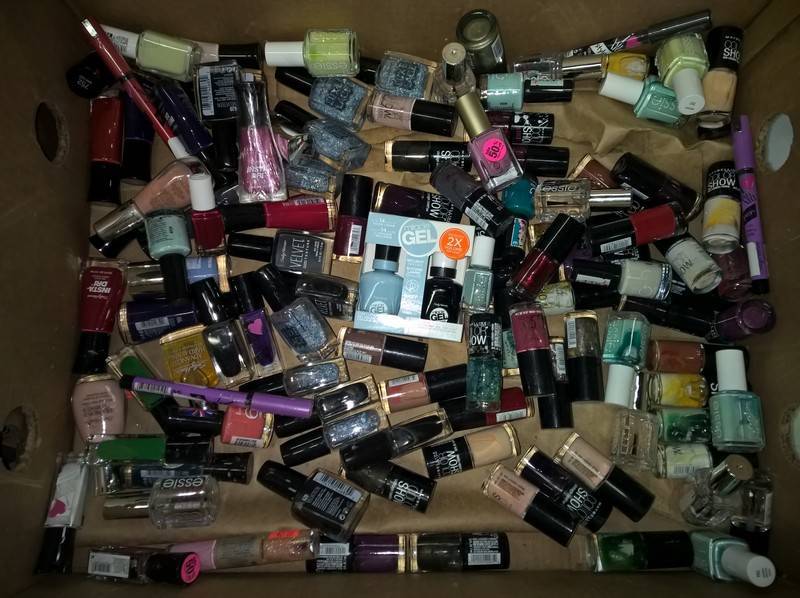 lot 150 image: Wholesale  Retail lot of nail poli...