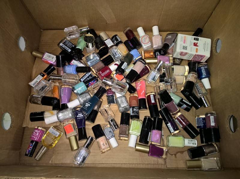 lot 151 image: Wholesale  Retail lot of nail poli...