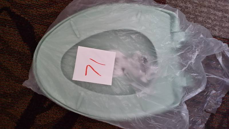 Toilet seat - Elongated - Green
