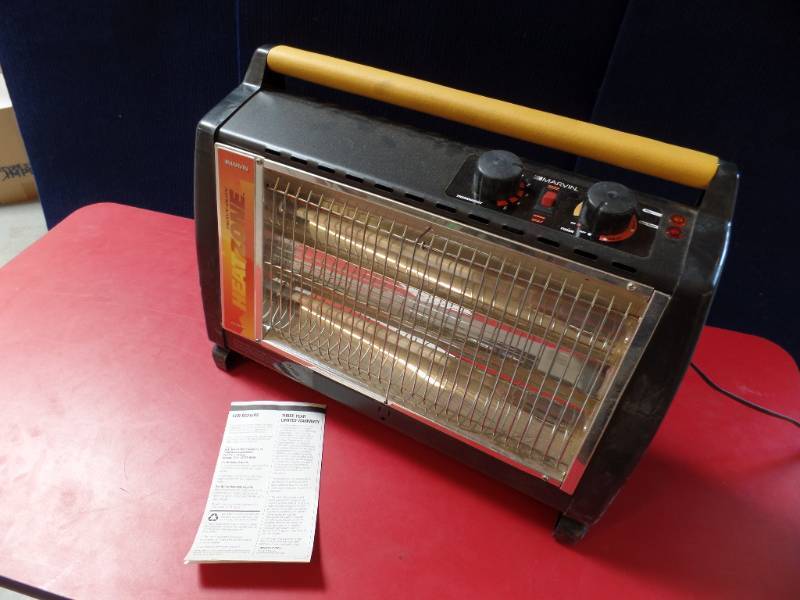 lot 959 image: Portable Heater