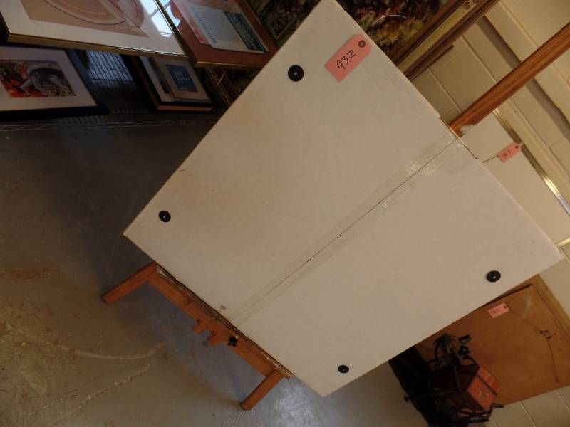 lot 932 image: Decretive Mirror