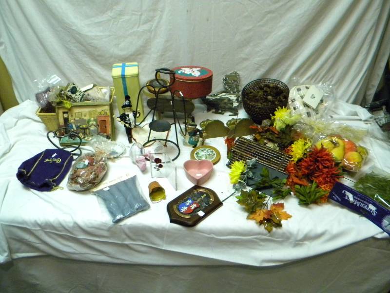 Decor Lot OF Goodness
