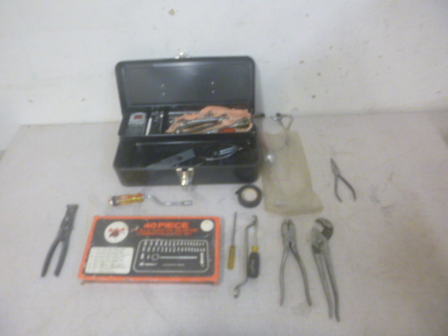 16 Metal Toolbox