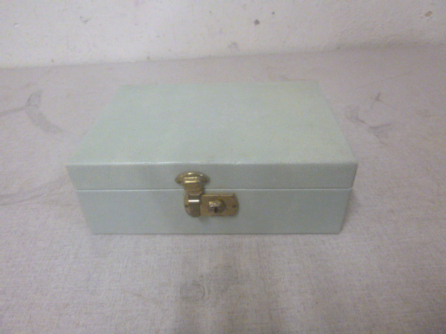 Vintage Jewelry Box