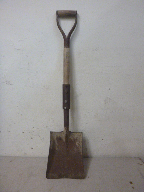 Square Nose Shovel