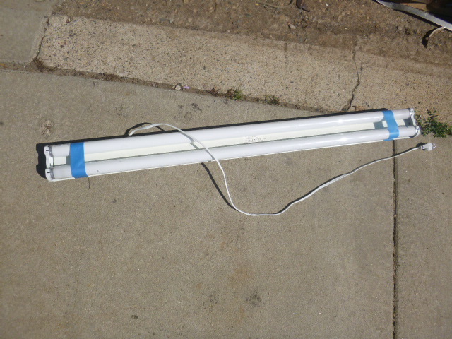 48 Fluorescent Light