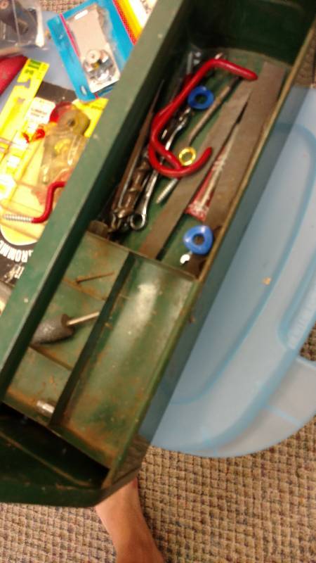 Metal Tool Box wTools