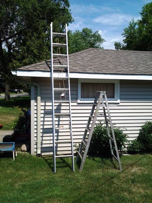 lot 19 image: 22 Foot Aluminum Extension Ladder, 6 Foot Wood A Ladder