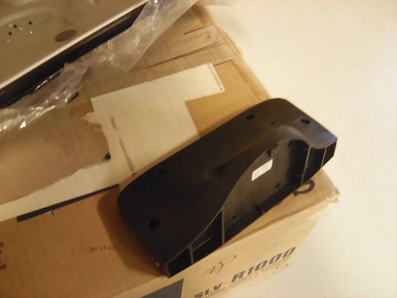 lot 52 image: Sony SVHS Deck (new) TVMonitor Mount