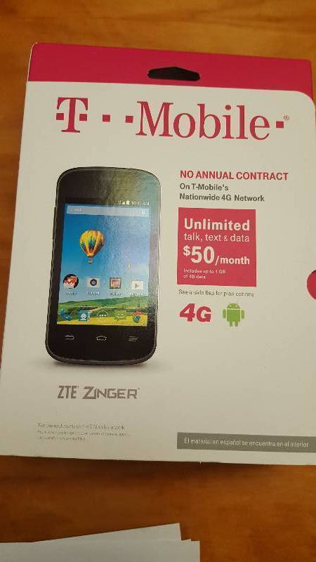 lot 100 image: T-Mobile ZTE Zinger Pre-Paid Phone