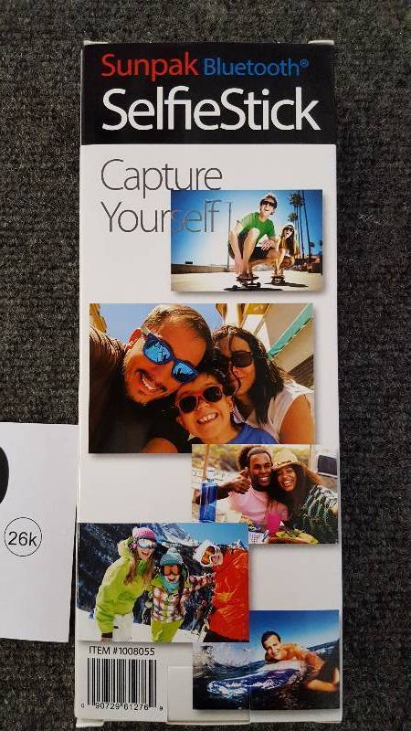 lot 39 image: Sunpak Bluetooth Selfie - Stick