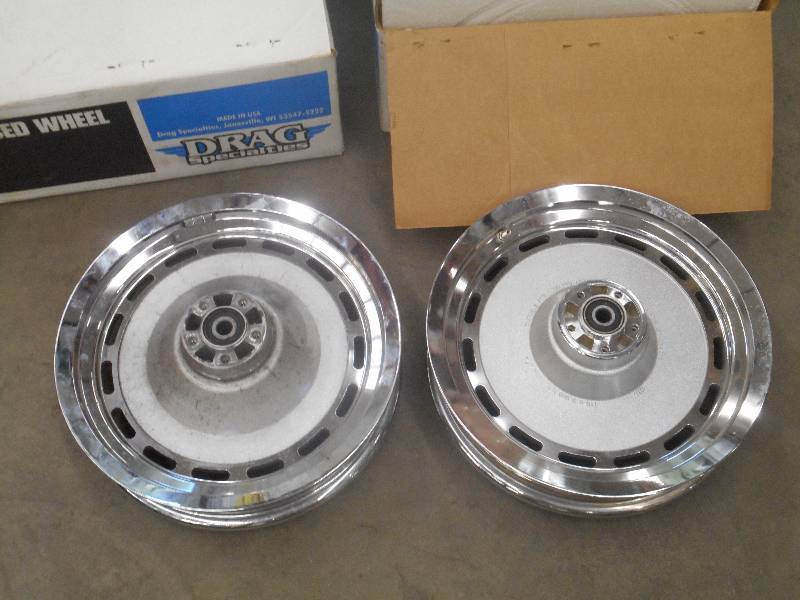 Set Of 2003 Harley Davidson Softail...