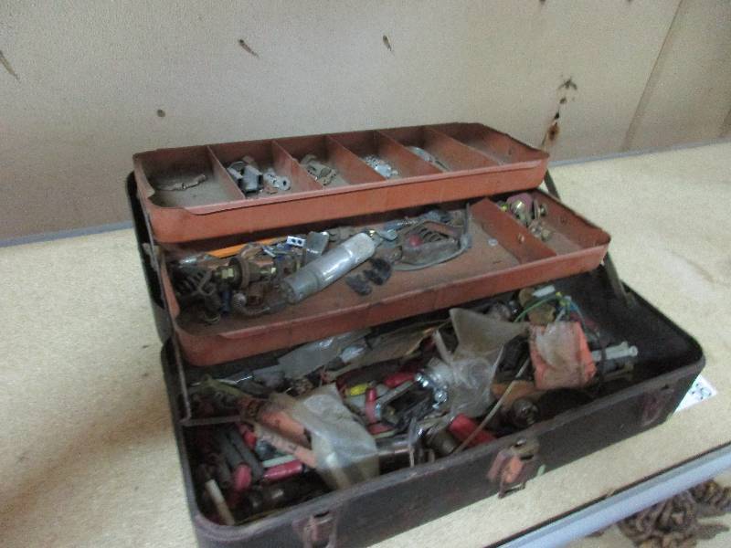 Box with electrical connectors