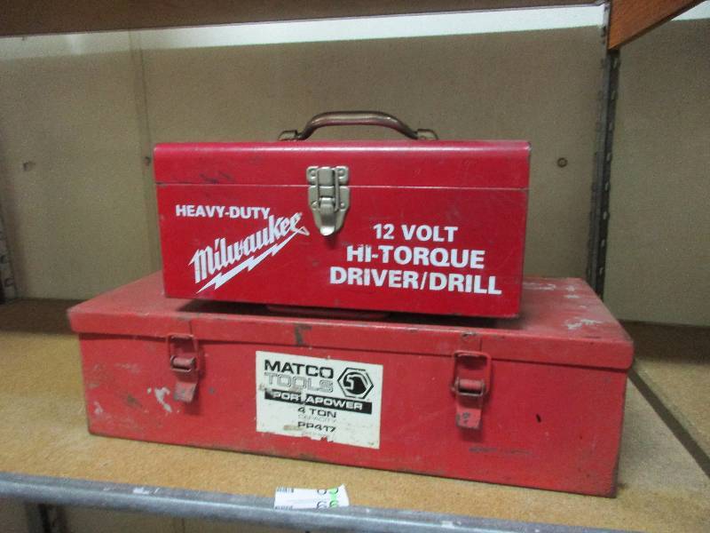 2 Heavy duty tool boxes