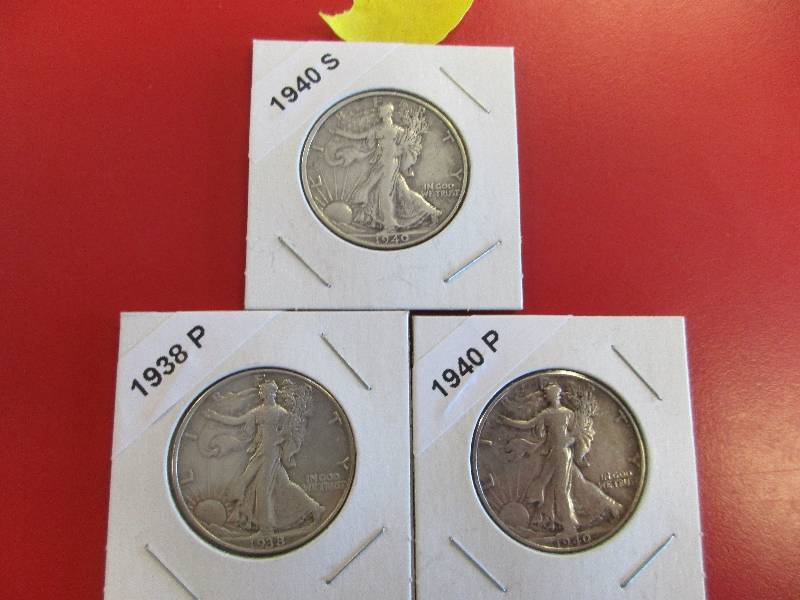 25. 1938 P, 1940 P and 1940 S Walking Liberty Half Dollars.