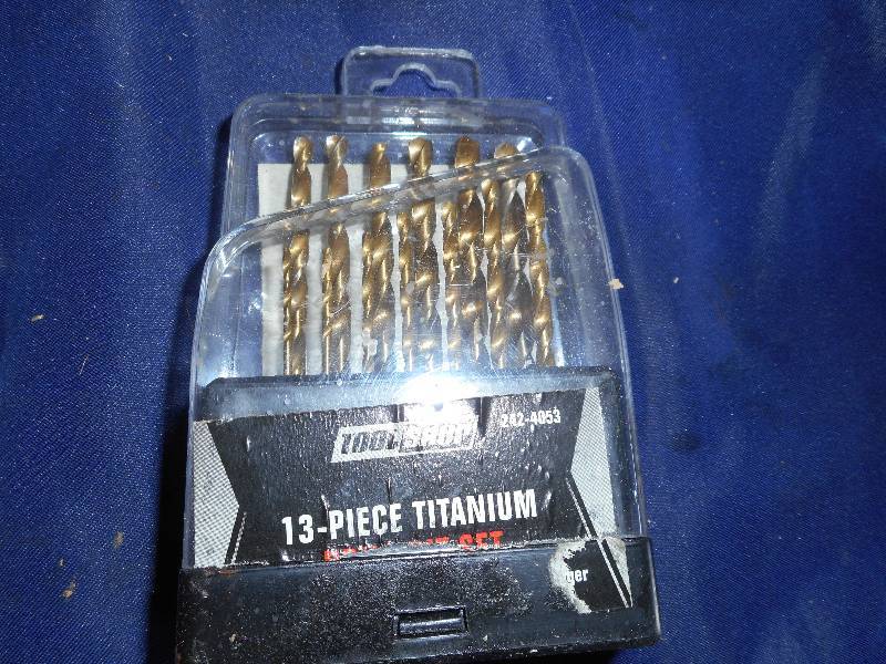 titanium 13 pc drill bit set