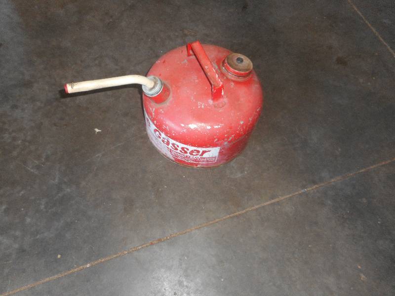 vintage gasser gas can