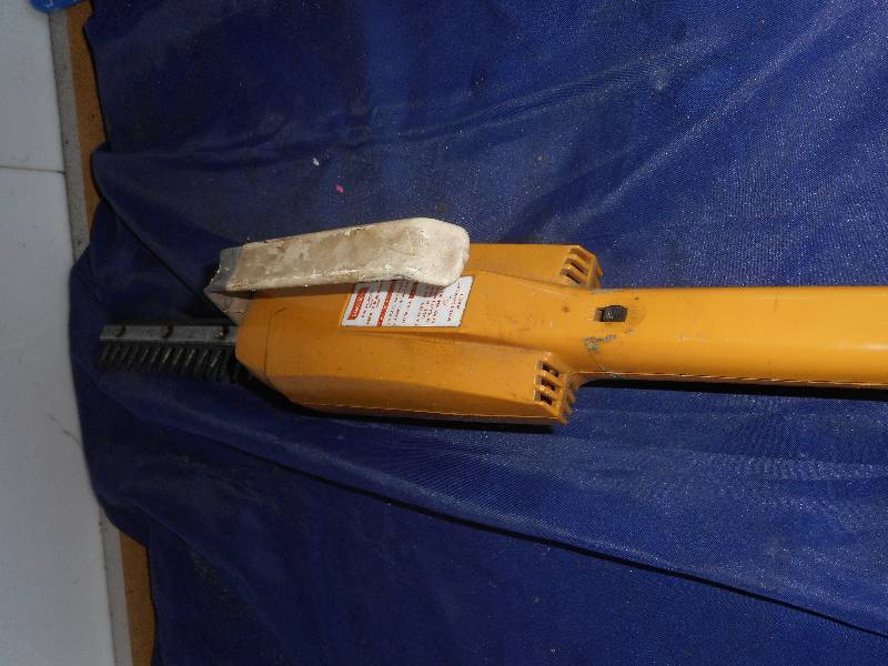 garden mark electric hedge clipper