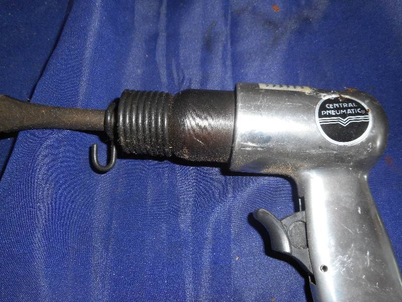 central pneumatic air hammer
