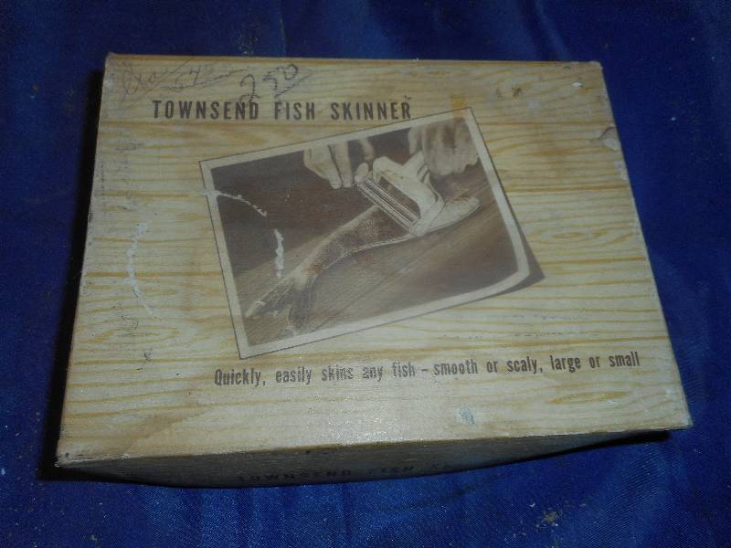 vintage townsend fish skinner