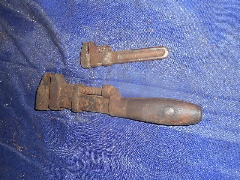 2 ANTIQUE CLAMPS