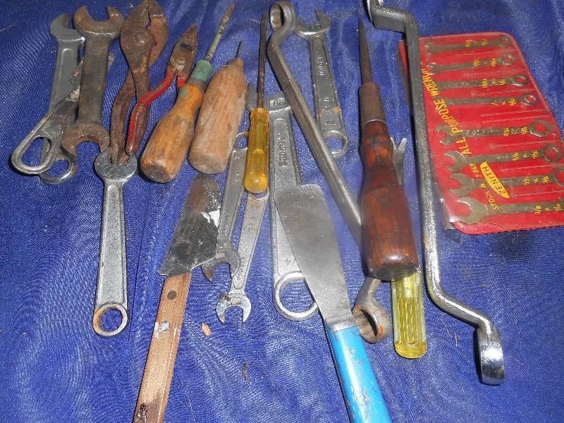 MISC WRENCHES AND TOOLS