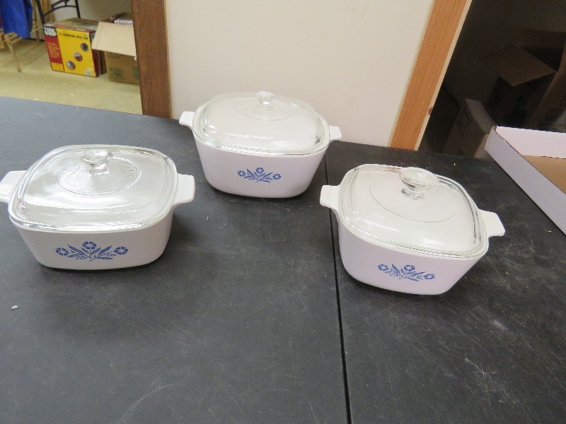 lot 144 image: Corning Ware