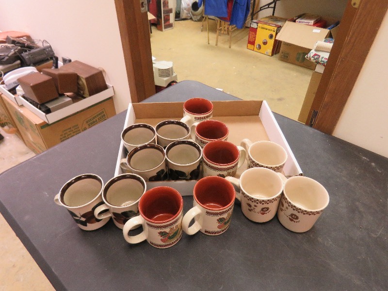 lot 175 image: coffee cups
