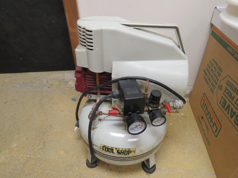 tool shop air compressor