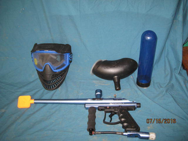 lot 4 image: VL Triton2 Paintball Pack.