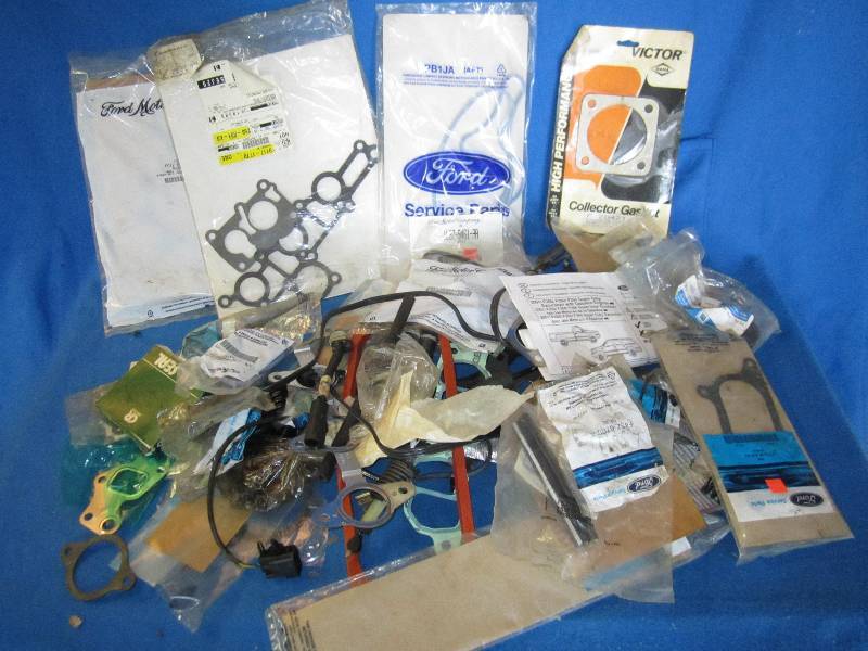 lot 48 image: Lot of gaskets and more...