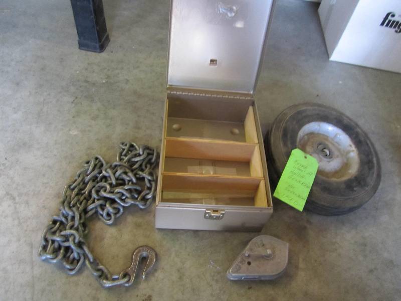lot 65 image: Wheel, locking box, chain,  straigh...