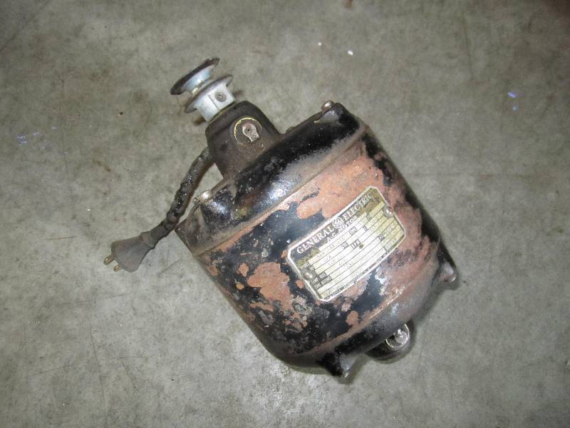 lot 66 image: General electric 18 hp motor...