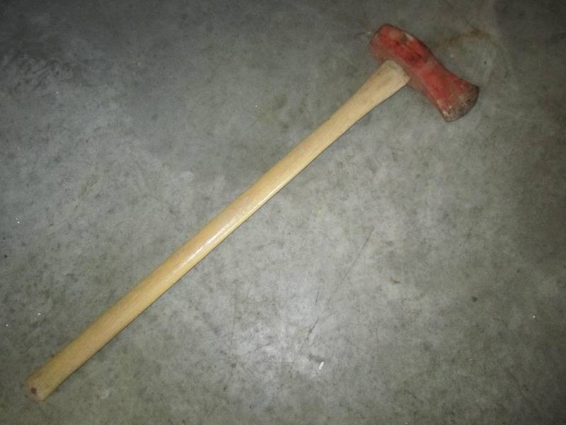 lot 82 image: Ax mallet tool...