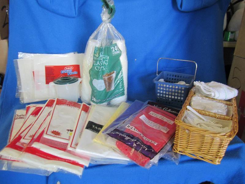 lot 121 image: Plastic cups spoons, forks, and tab...