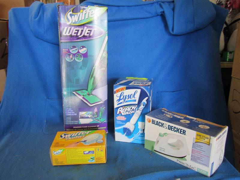 lot 122 image: Cleaning supplies dusters toilet br...