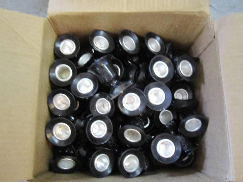 lot 123 image: Box of halloween candel holders...
