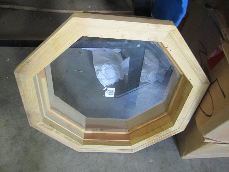 lot 131 image: new window 25in wide...