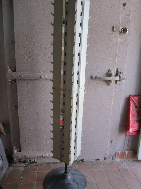 lot 137 image: Sun glasses rack...