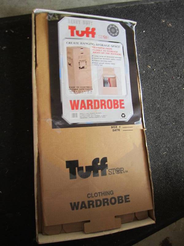 lot 171 image: heavy duty tuff storage wordrobe ...