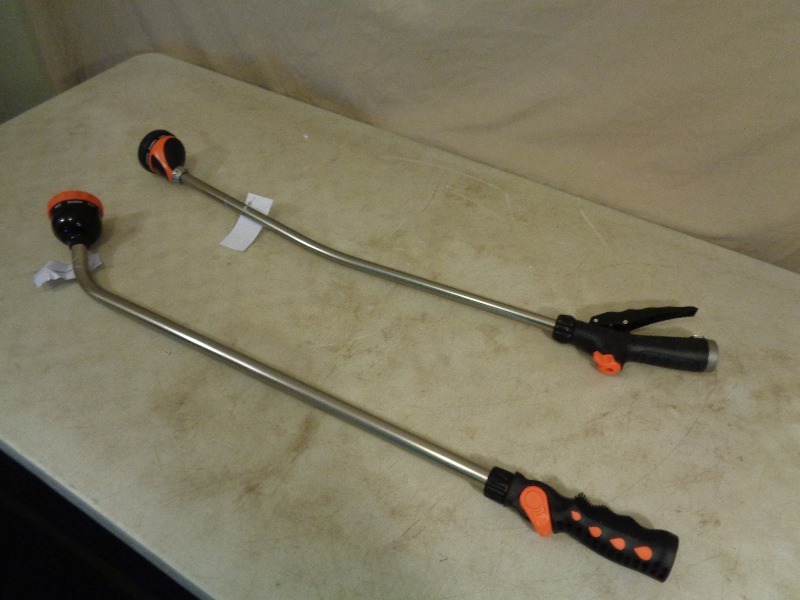lot 131 image: 2 New Black and Decker Watering Wands
