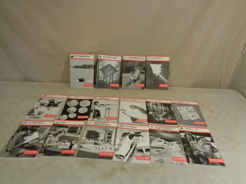 lot 3 image: Vintage Boy Scout Merit Badge Series Books