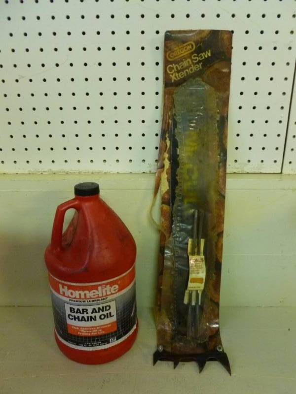 lot 5 image: Chainsaw Items